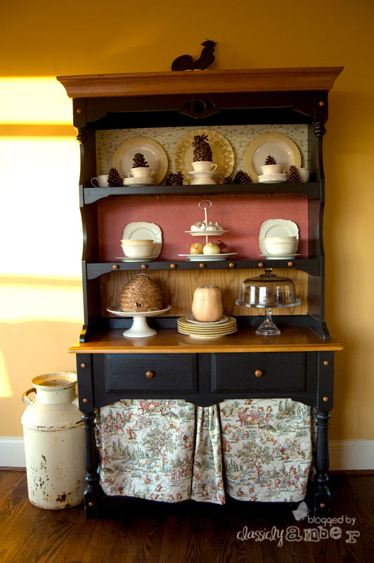 Skirt-China-Hutch-2